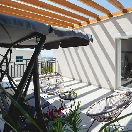 Vila Dorso With Heated Pool Klis