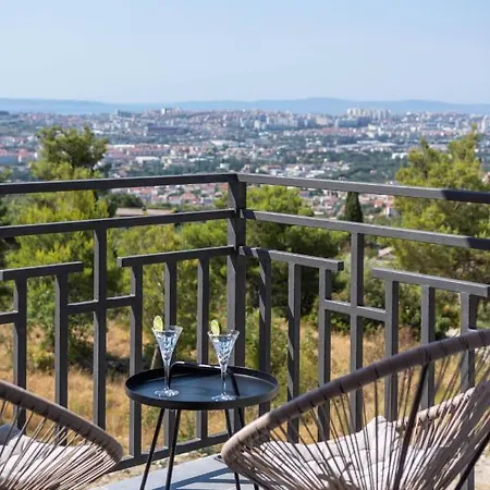 Dorso With Heated Pool *