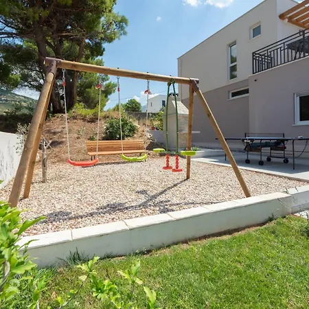 Vila Dorso With Heated Pool Klis