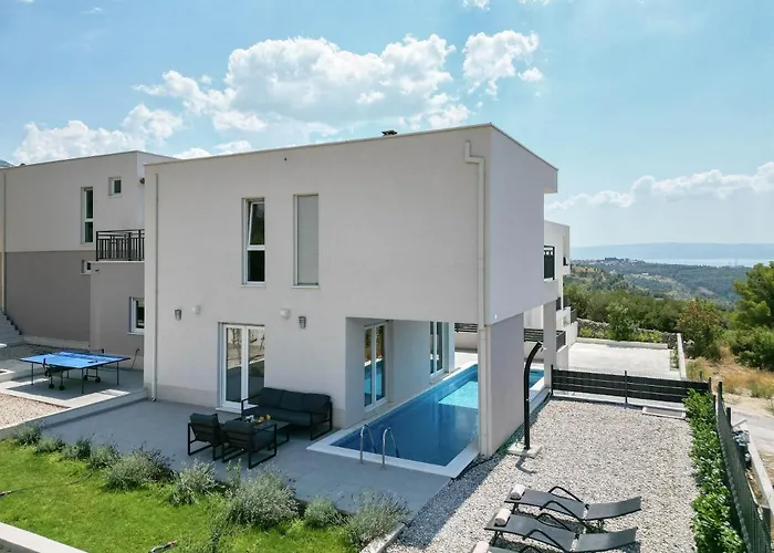 Dorso With Heated Pool Vila *